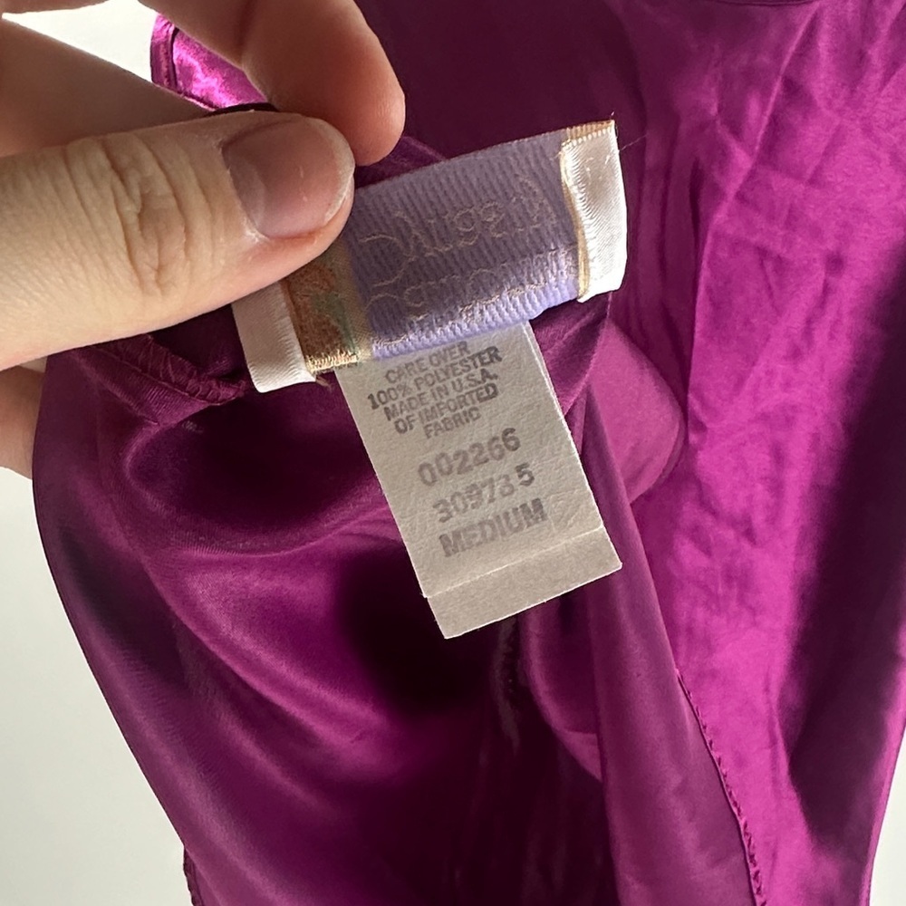 Vintage Purple Satin Tank Top with Lace Detail by California Dynasty Size Medium - Picture 5 of 5